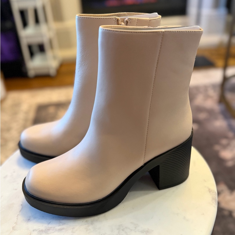 Lisa Vicky | Taupe Ankle Boots Chunky Heel Neutral Booties | New in Box